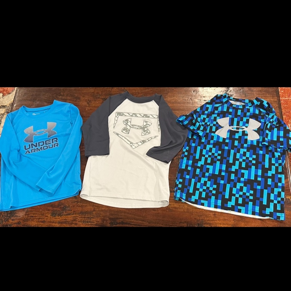 Boys Under Armor Shirts Bundle Size Small